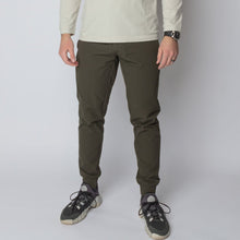Carrier Traveler Joggers