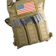 Blue Force Gear Stackable Ten-Speed M4 Mag Pouch Lifestyle 1 - HCC Tactical